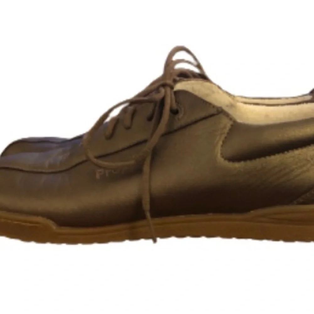 Propet  W3606 bronze Firefly lace up comfrt snkrs SIZE 9.5N metallic